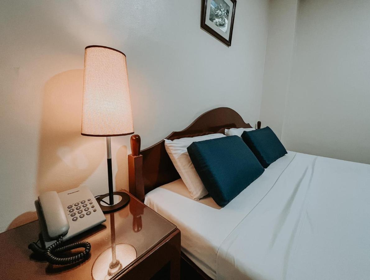 Fuente Hotel De Cebu Zewnętrze zdjęcie
