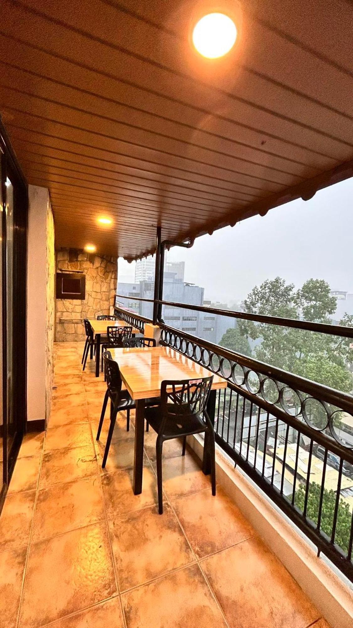 Fuente Hotel De Cebu Zewnętrze zdjęcie